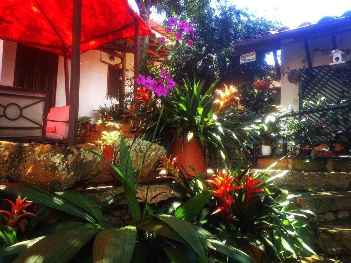 Tinto Hostel บาริชารา ภายนอก รูปภาพ