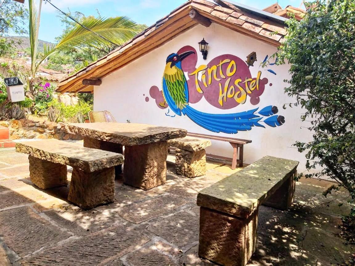 Tinto Hostel บาริชารา ภายนอก รูปภาพ
